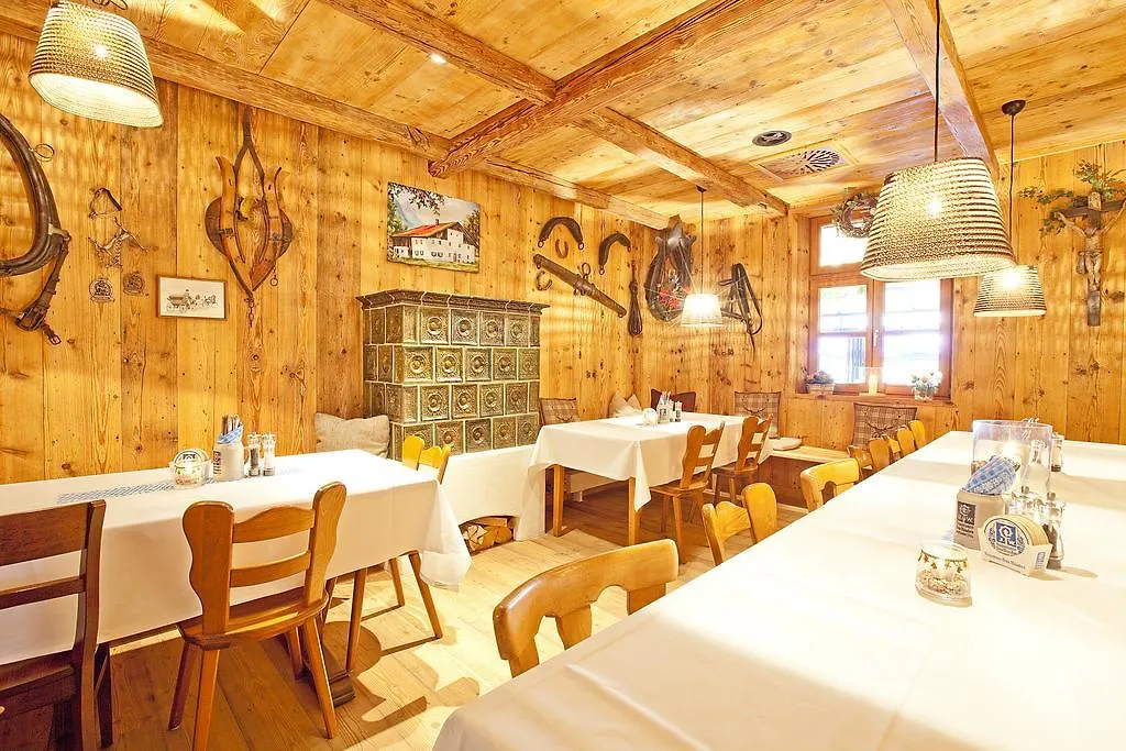 Die Post Landgasthof Aufkirchen Hotel Berg am Starnberger See 3*,  Germany